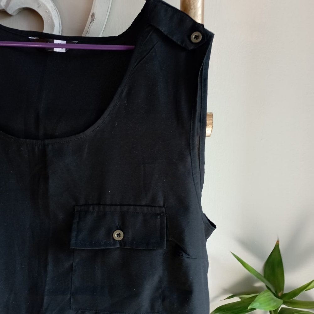 NWOT Plus Black Flowy Top - Picture 7 of 15